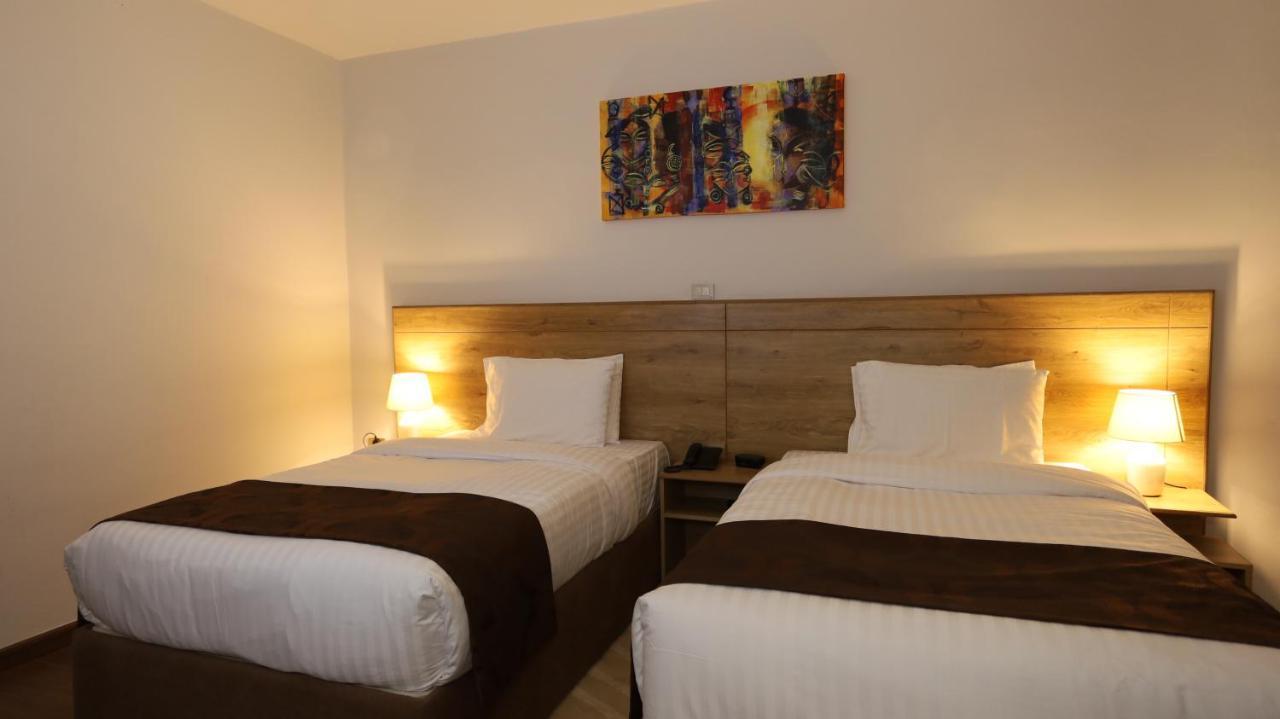 Black Horse Hotel Apartment Addisz-Abeba Kültér fotó