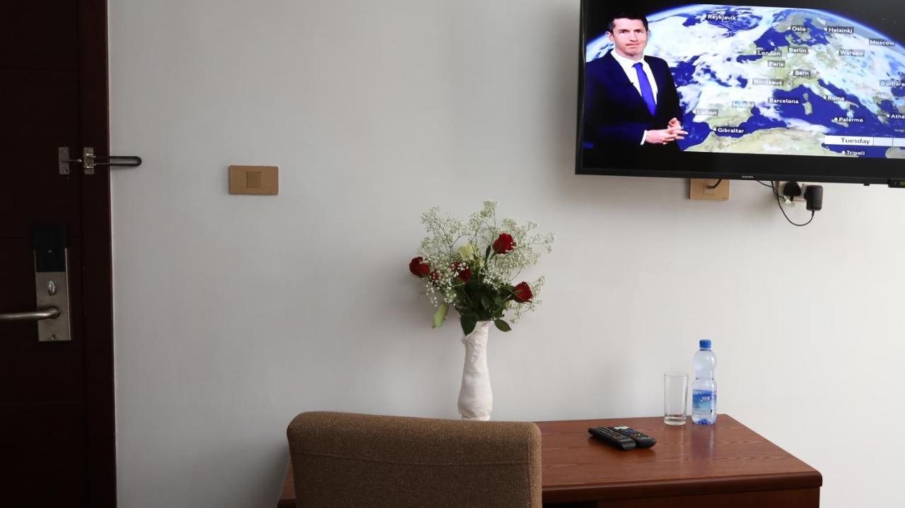 Black Horse Hotel Apartment Addisz-Abeba Kültér fotó