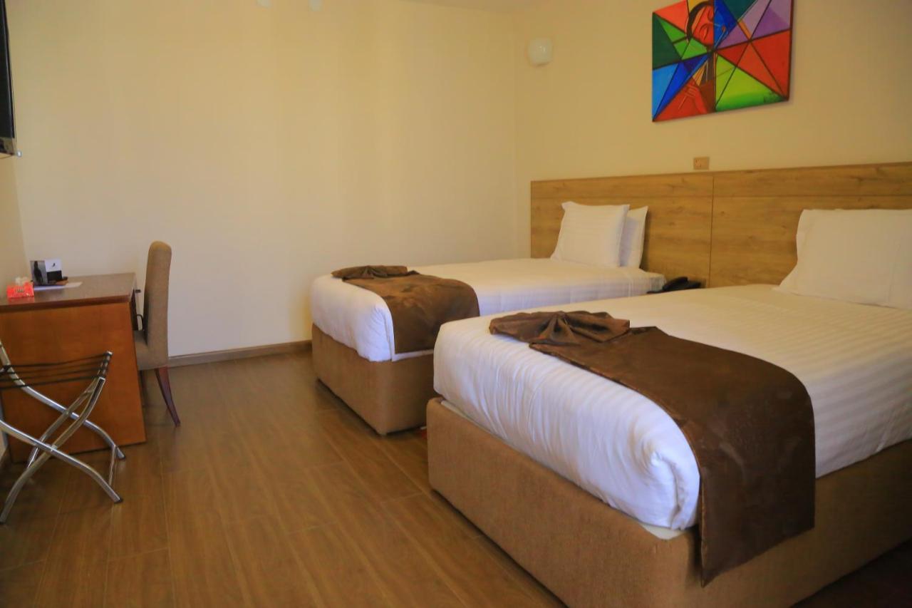 Black Horse Hotel Apartment Addisz-Abeba Kültér fotó