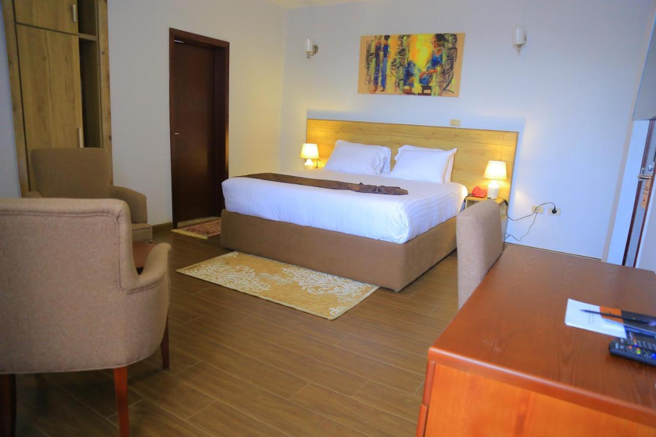 Black Horse Hotel Apartment Addisz-Abeba Kültér fotó